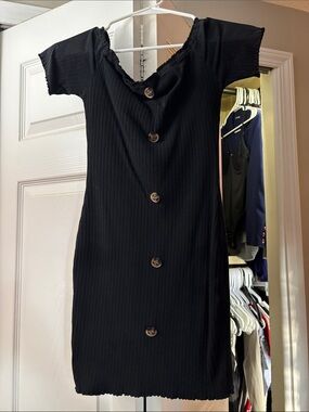 Black Ribbed Button-Front Short Sleeve Dress